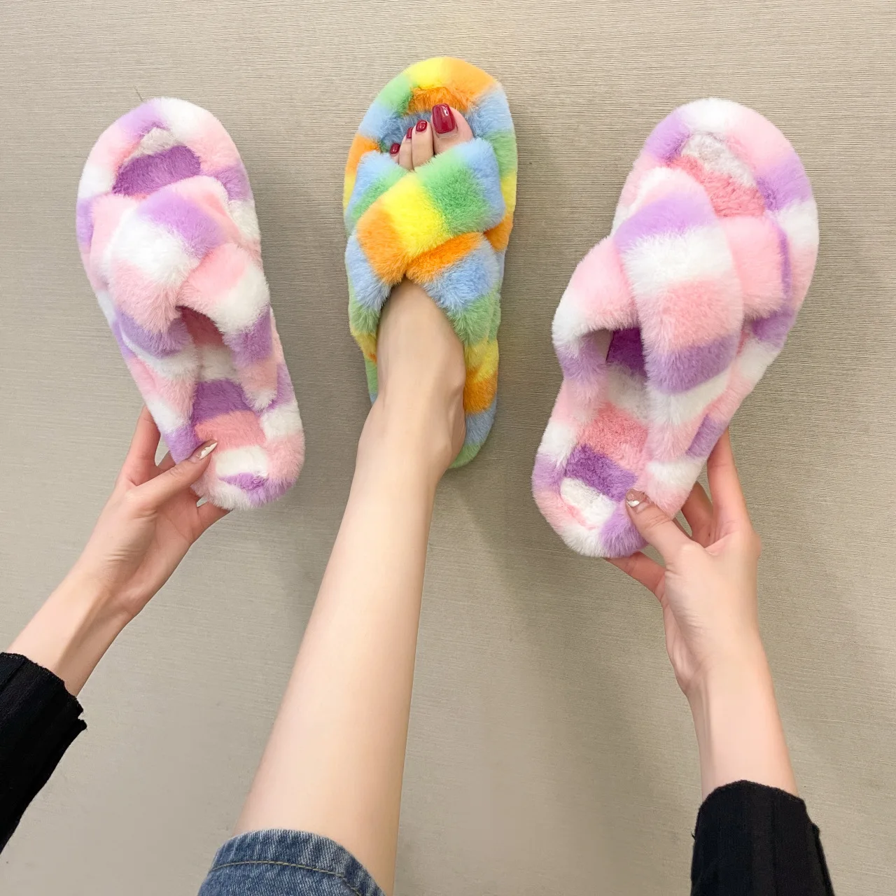 

New Style Fashion Band Slippers Soft Plush Furry Home Shoes Flip Flop Indoor Outdoor Fur Women's Sandals