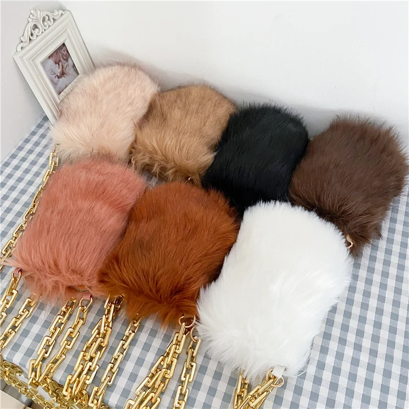 

Furry Crossbody Purse Stylish Winter Plain Plush Shoulder Outdoor Bag For Girls