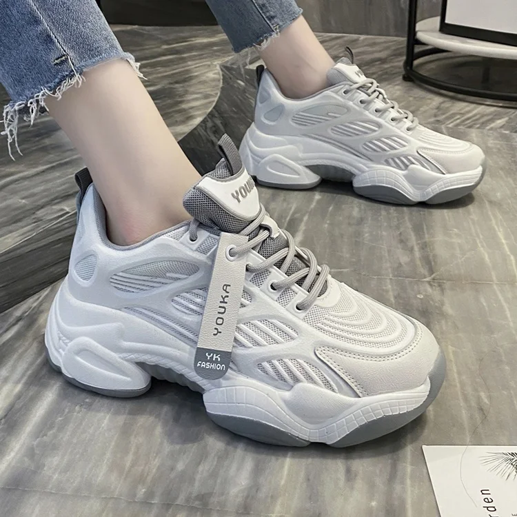 

Wholesale latest women sneakers fashion platform sports shoes women