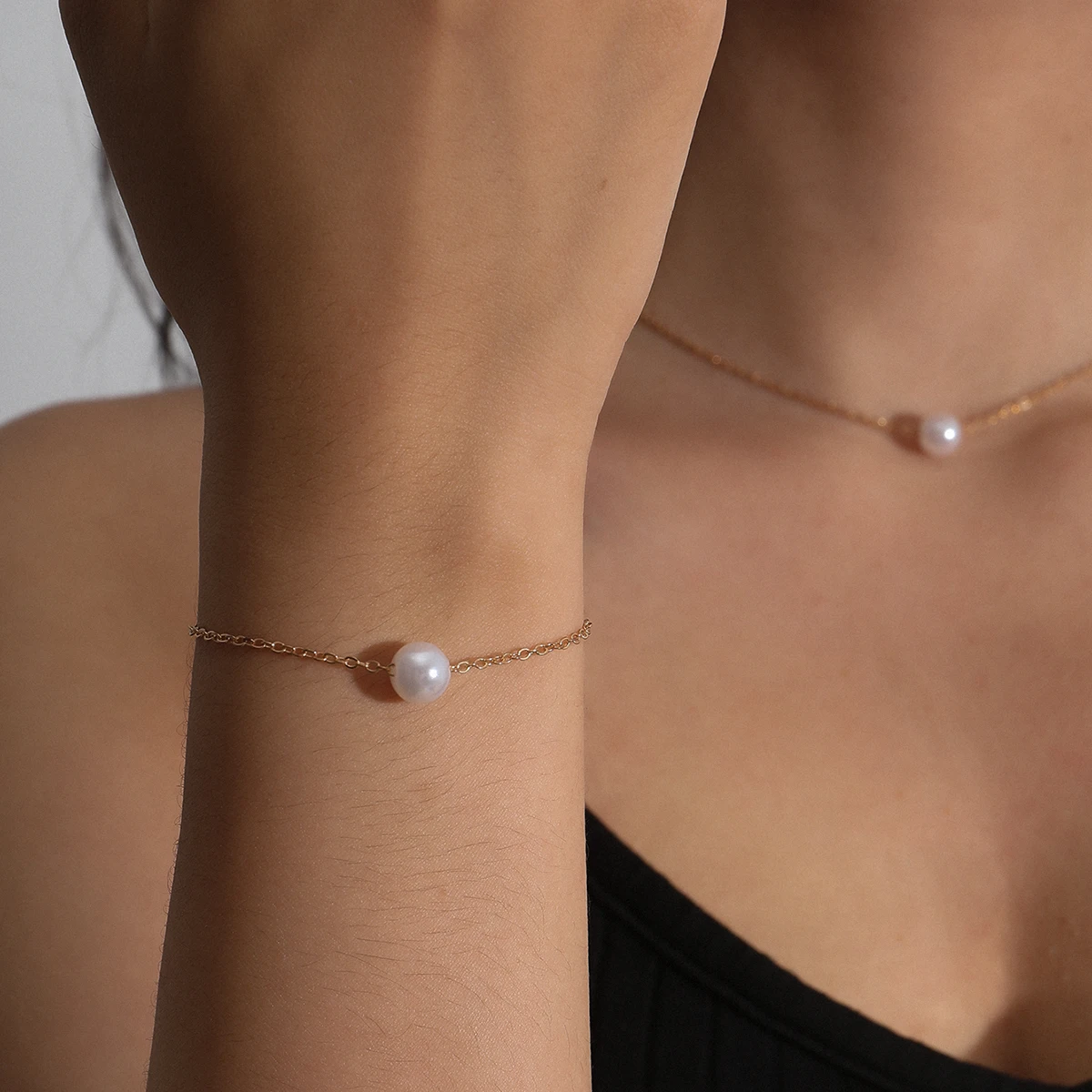 

SHIXIN Minimalist Jewelry Initial Necklace Bracelet Simulated White Pearl Pendant Necklace Set for Women Wedding Party Jewely, Gold,silver