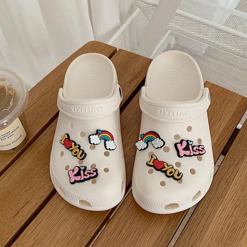 

Hot Fashion Baotou Hole Shoes Female Summer Nurse Cute Girl Heart Student Wear Beach Sandals Slippers Ins Pvc Sandals, Picture