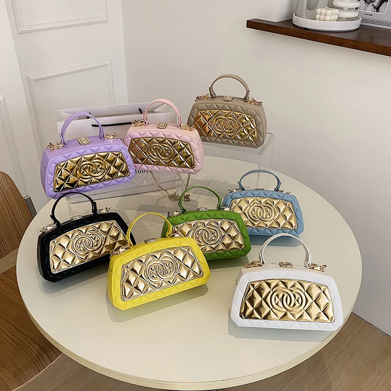 

New fashion handbag 2022 young ladies leather fashion handbag design chain purse