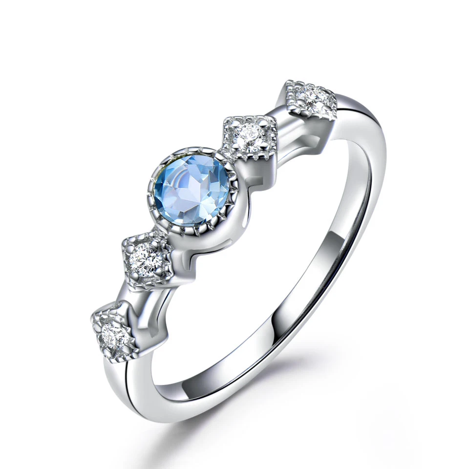 

Bezeling Setting White Gold Plated 5 Stones Sky Blue Topaz 925 Silver Crystal Ring