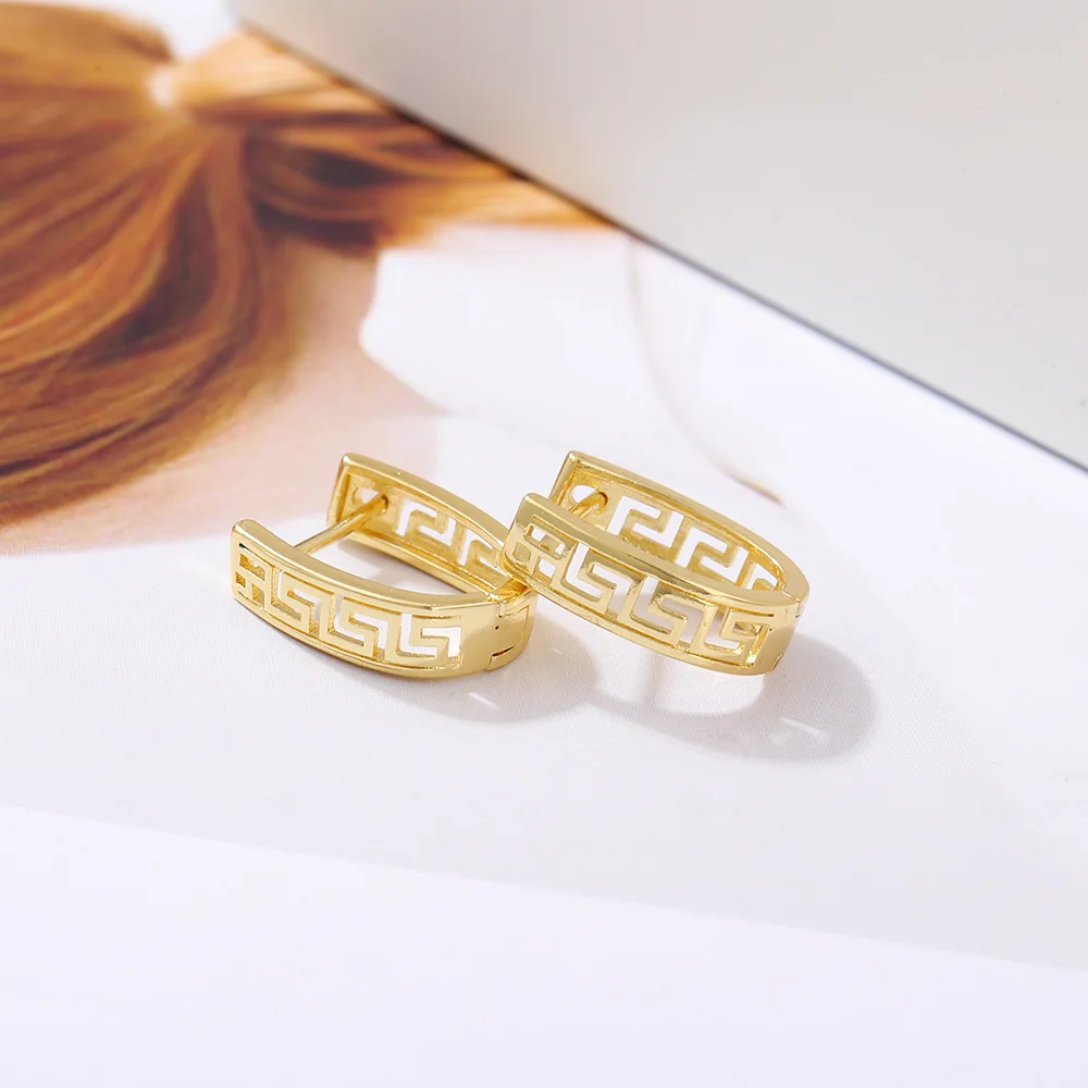 Trendy Fashion Gold Plated Brass Jewelry Women Minimalist Simple Huggie Hoop U Shape Earrings