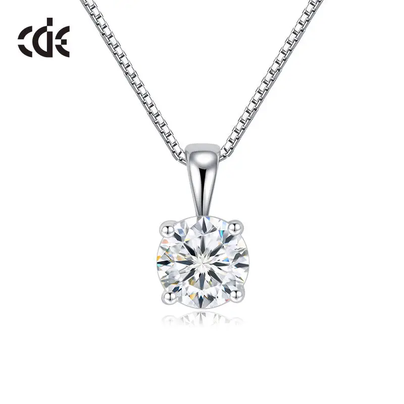

CDE YN0943 Classic Jewelry 925 Sterling Silver Moissanite Pendant Necklace For Women Rhodium Plated Cultivated Diamonds Necklace