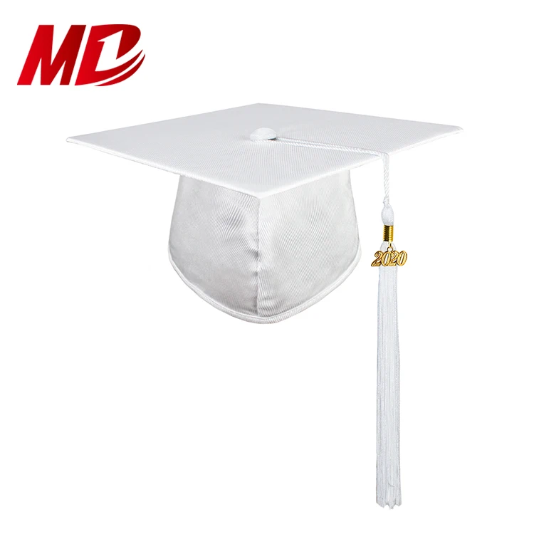 white graduation cap decoration