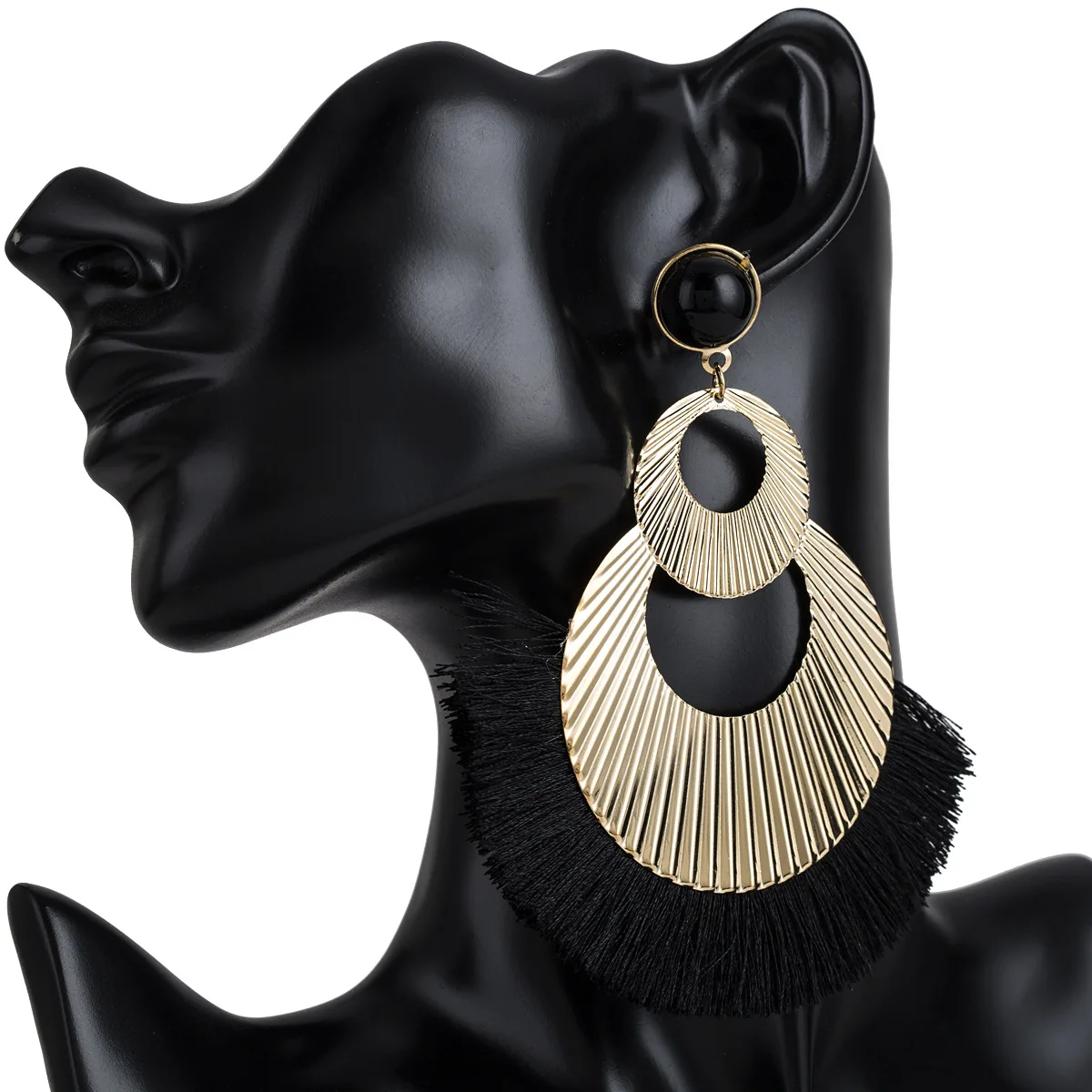 

2021 Summer Fashion Bohemian Designer Handmade Wooden Beaded Fringe Tassel Drop Earrings for Women Jewelry, 3 colors