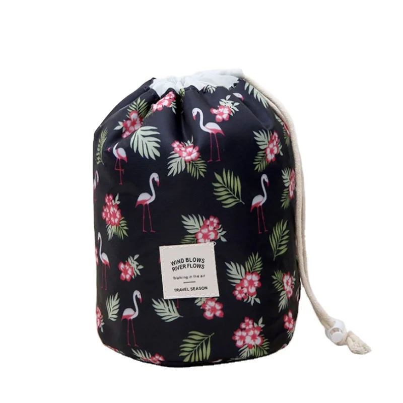 

Multifunctional Lightweight Travel Cosmetic Bags Makeup Bag Drawstring Cosmetic Bags & Cases