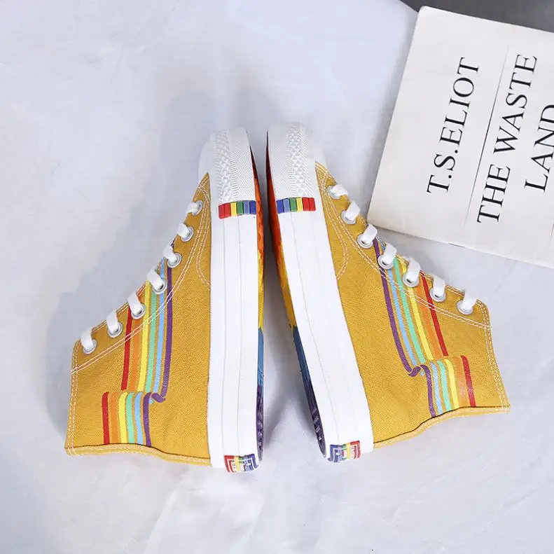 

White stock fashion sport sneaker high top flats printer upper woman canvas shoe, Optional