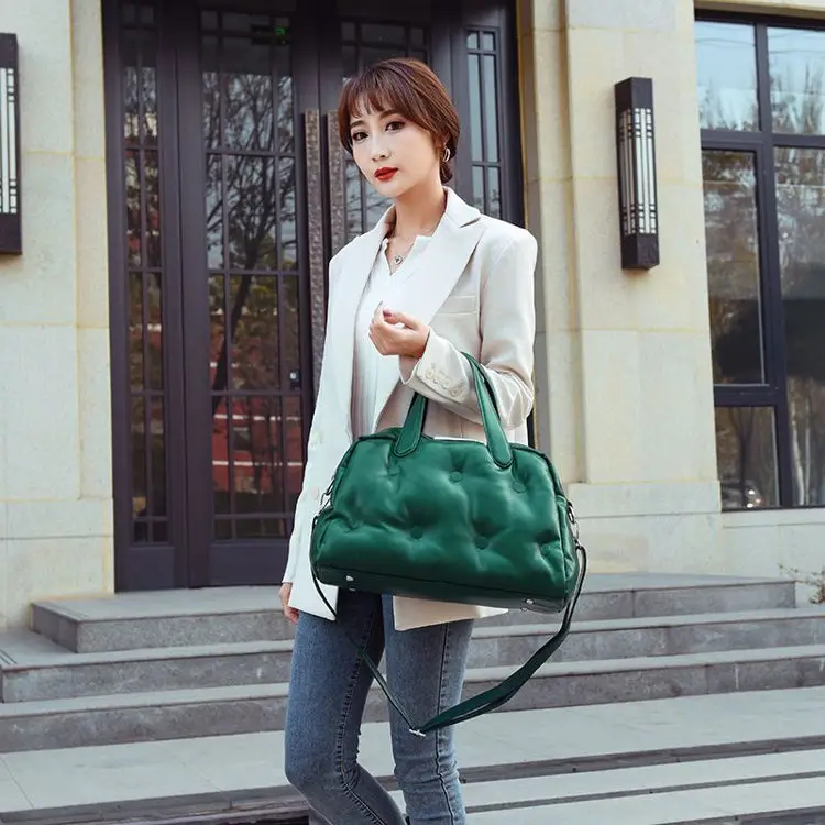 

Hot Sale Light Weight Leather Puffy Square Embroidery PU Tote Bag For Women Casual Puffer Tote Handbags