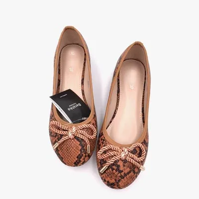 

2021 Wholesale foldable women flat sweet ballerina shoes