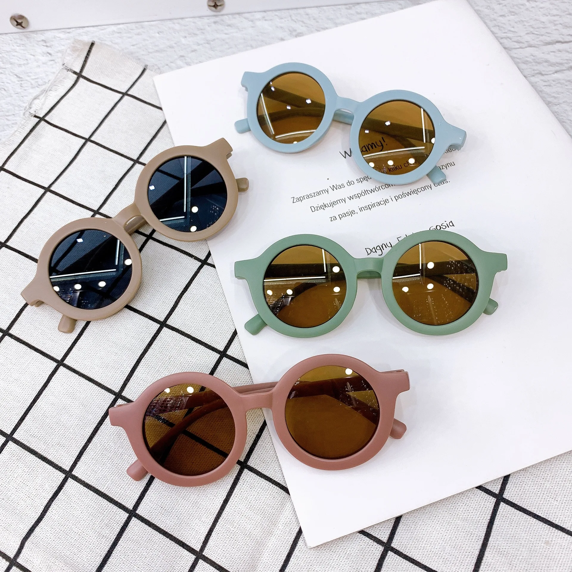 

Hot Sale Fashion UV400 Cute Round Retro Colorful Girl Baby Kids Sunglasses