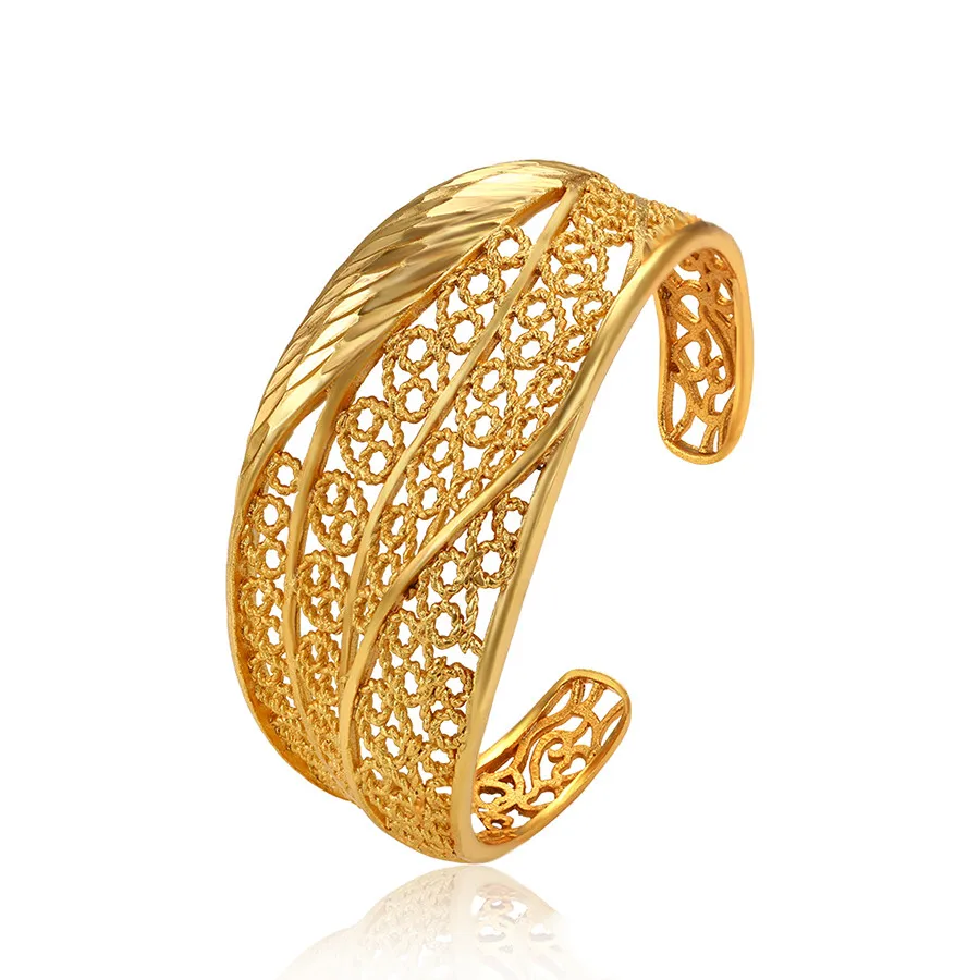 

A00658715 xuping Wholesale Dubai 24K gold-plated pattern wispy simple elegant luxury engagement bangle