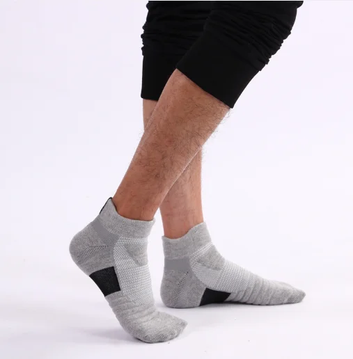 

Custom design logo OEM Men Women Athletic Low Cut Running Sports Cotton outdoor running Cushioned Ankle sport Socks