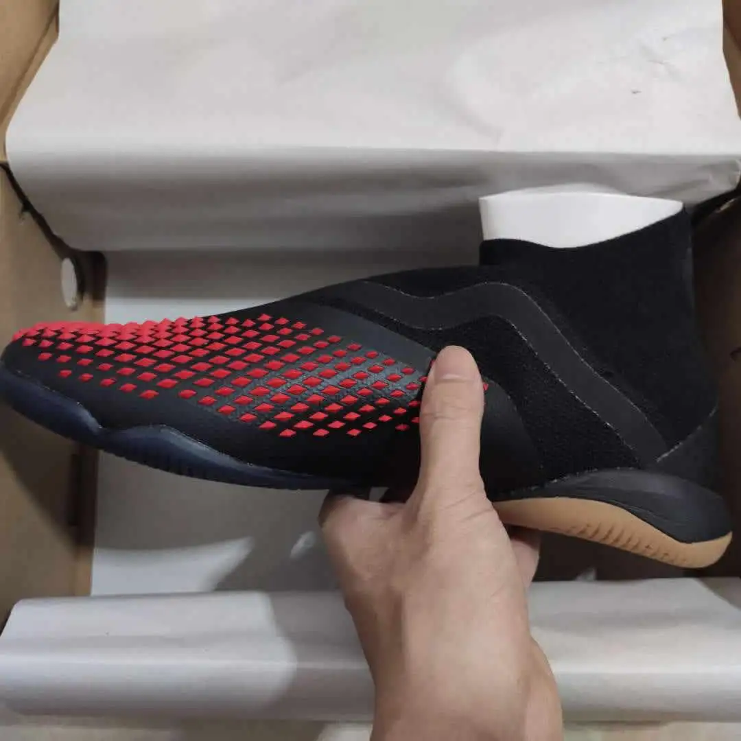 

2020 best brand waterproof mens laceless mutator indoor football soccer shoes cleats 20+ IC football soccer shoes boots