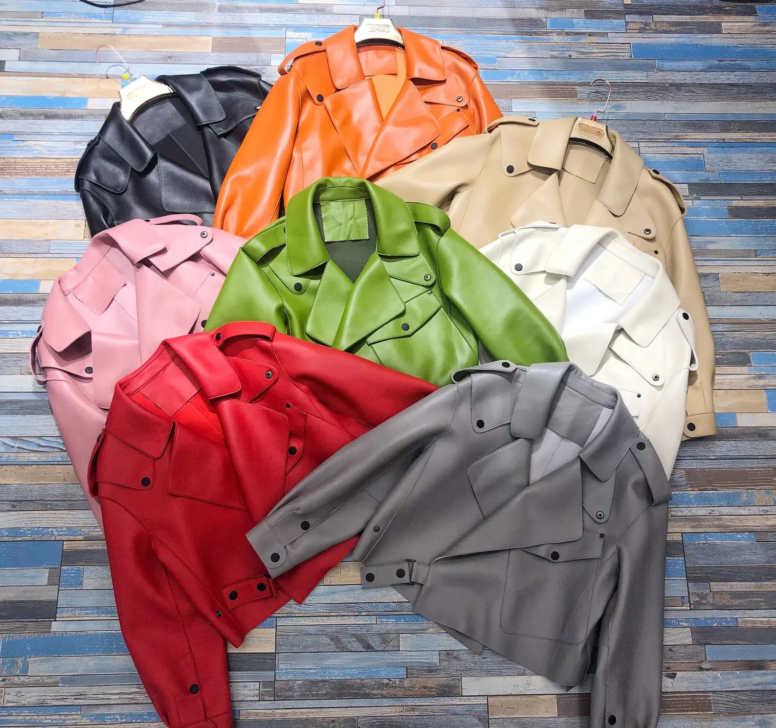 

Hot Design Multi Color Bomber Jacket Genuine Sheepskin Leather Coat Short Style Loose Pure Leather Jacket