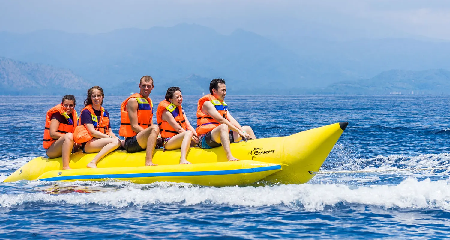 2019 hot selling promotion plastic inflatable floating banana