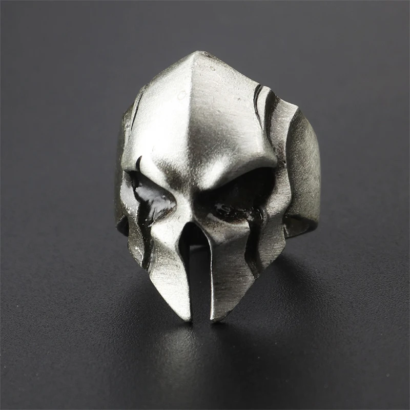 

Creative Spartan Hero Helmet Rings for Men Women Male Personality Retro Cool Biker Ring Fashion Punk Rock Rap Jewelry