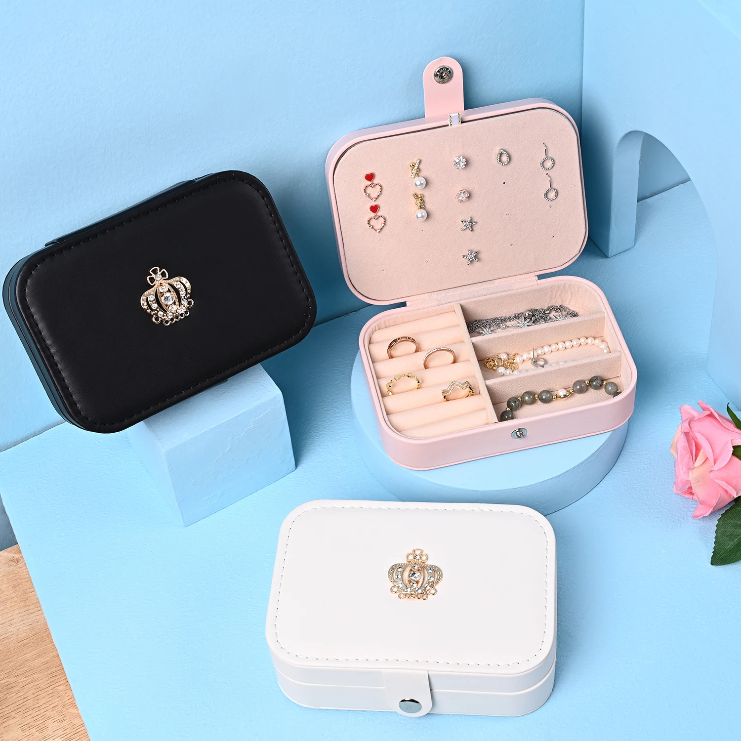 

Fashion new design wholesale small jewelry organizer luxury leather box crown jewelry travel case, Pink,black,white,pantone as well as cmyk