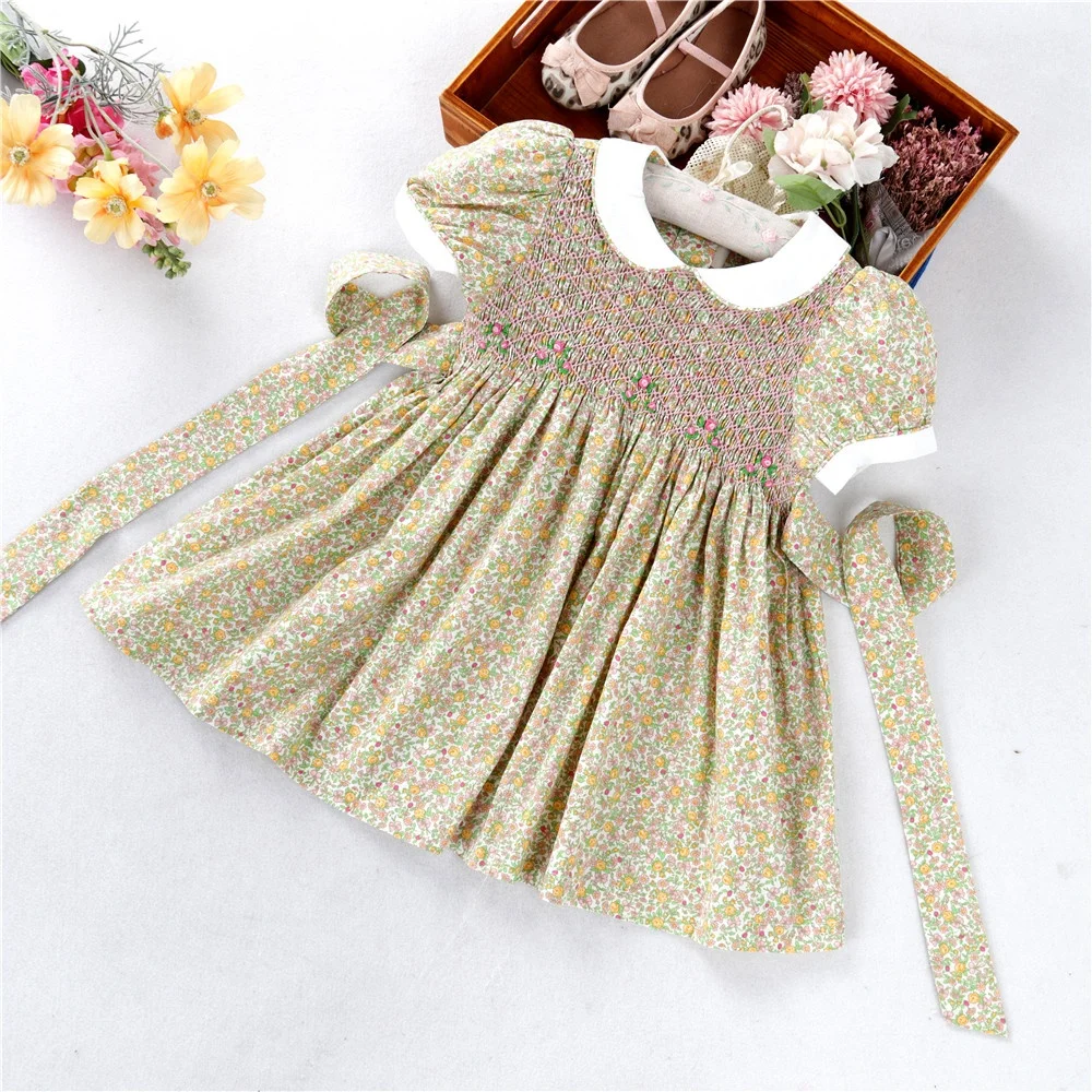 

C042196 summer smocked children clothing floral flower baby girls dresses vintage hand made embroidery kids clothing wholesale