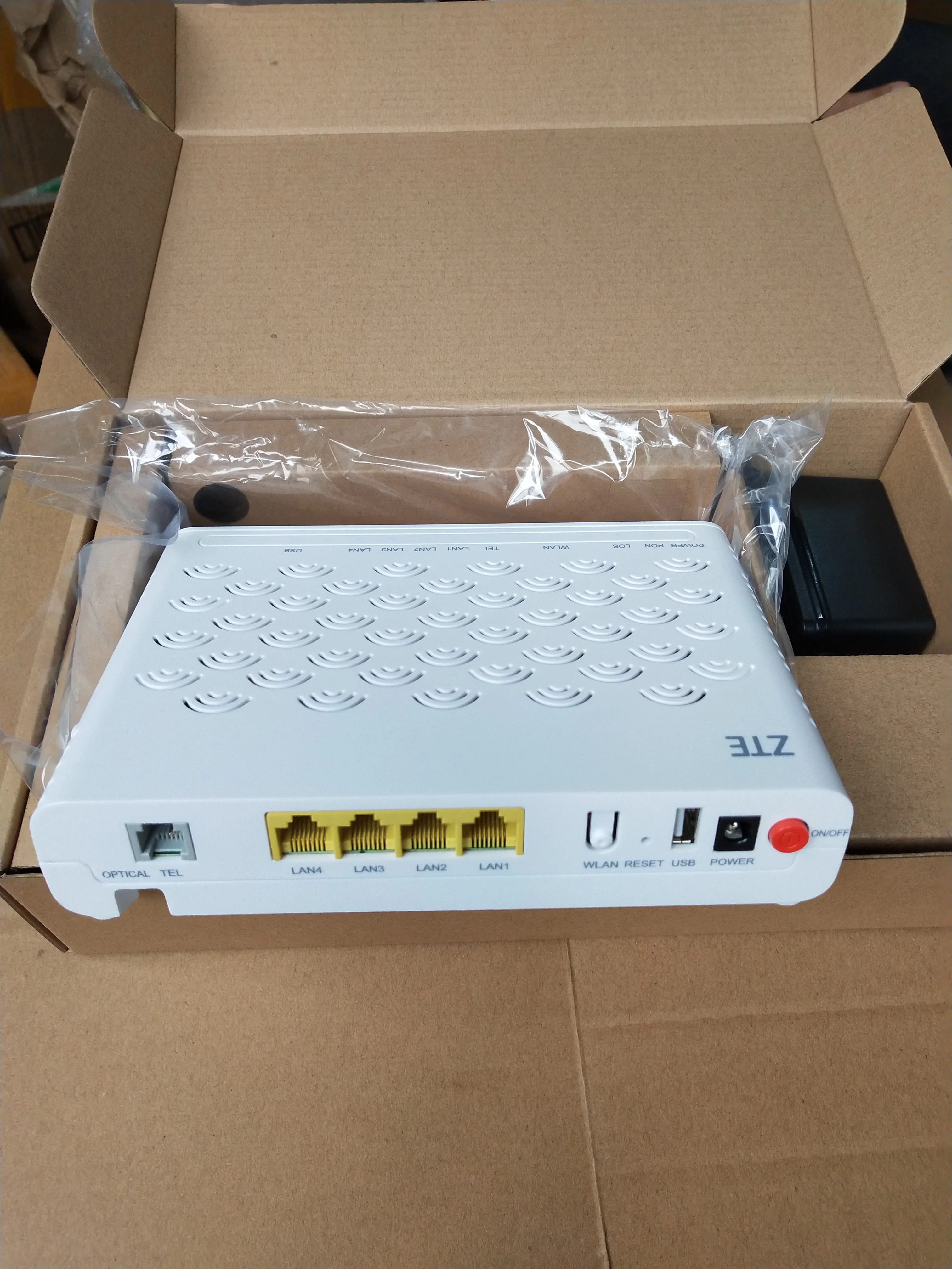 Original Zte Zxa10 F660 Gpon Onu 660 4 Puertos Lan Y 1pot Wifi F601