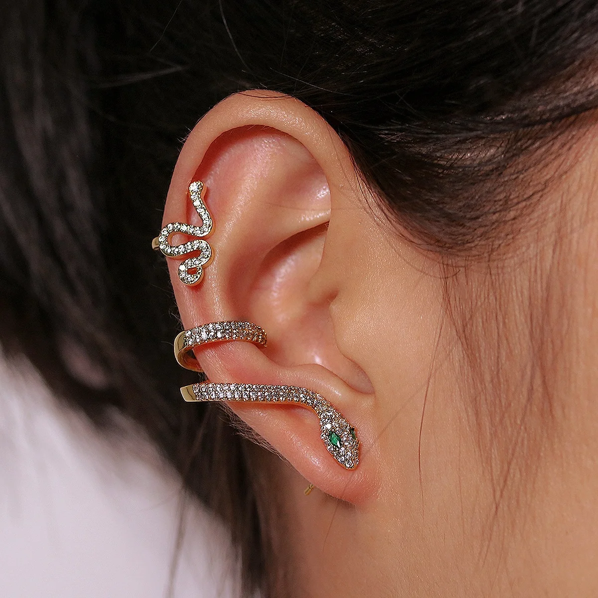 

3D Snake shape Earring Luxury Shining Zircon Copper Retro Ear Cuff Designer Custom Ear studs, As picture shown