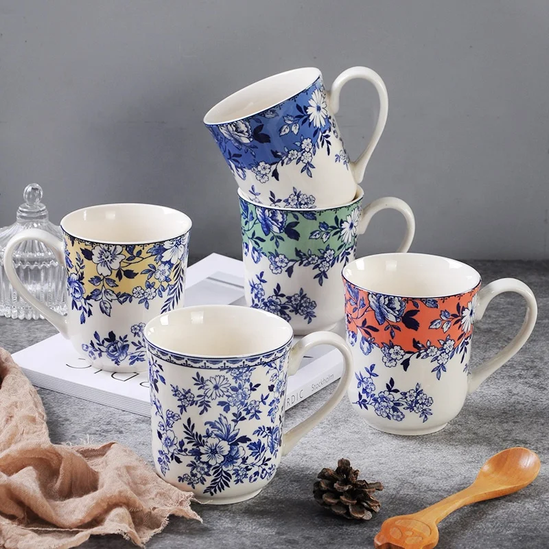 

Best Selling Classic Four-Color Glazed British Devon Cottage Ceramic Mug