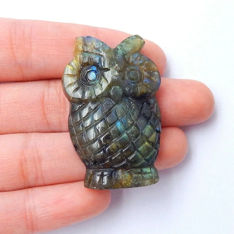 

Fashion Labradorite Animal Owl Crystal Gem Stone Labradorite Owl Cabochon for Necklace Pendant 40x25x8mm 14g, Natural