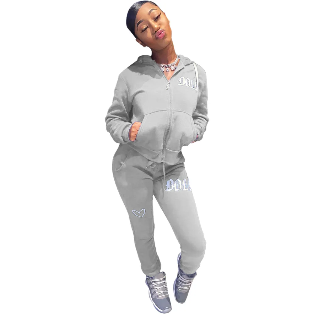 

Women's Fashion Solid Color Embroidered Letters Hooded Sports Suit
