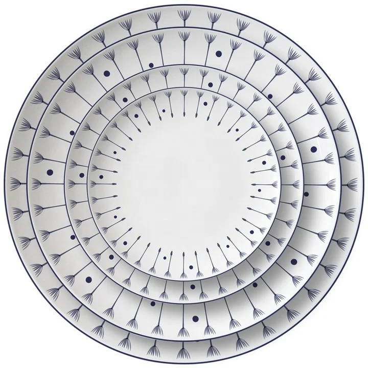 

The Latest Design Wedding Decoration Round Blue And White Luxury Dinner Plate