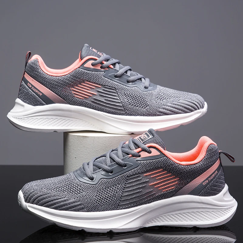 

New design women Sneakers students sport shoe version base thick bottom small white causal shoes girl, Customized color