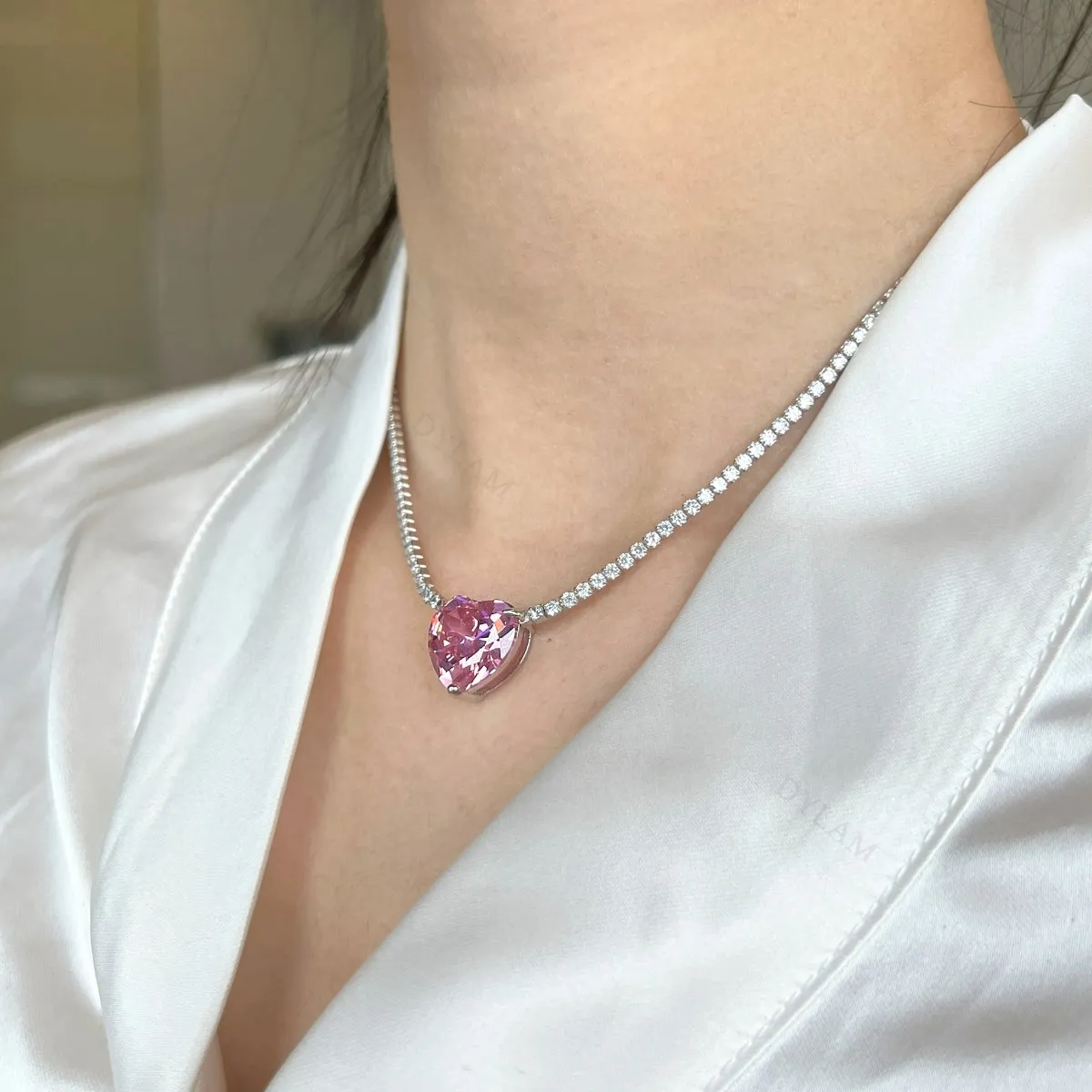 

Dylam Wholesale Dainty Korean 925 Sterling Silver Jewelry Statement Cuban Chain Necklace Gold Plated Jewelry Necklace Chain