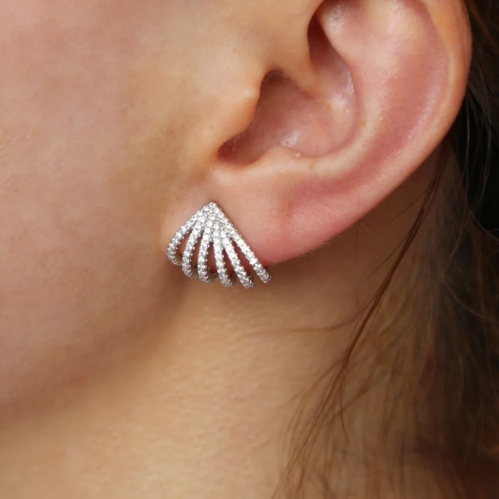 

Newest Design Top Quality Small Shell Shape Stud Earrings For Women 2021 Fashion Golden Color Trendy Ethnic Romantic Earrings
