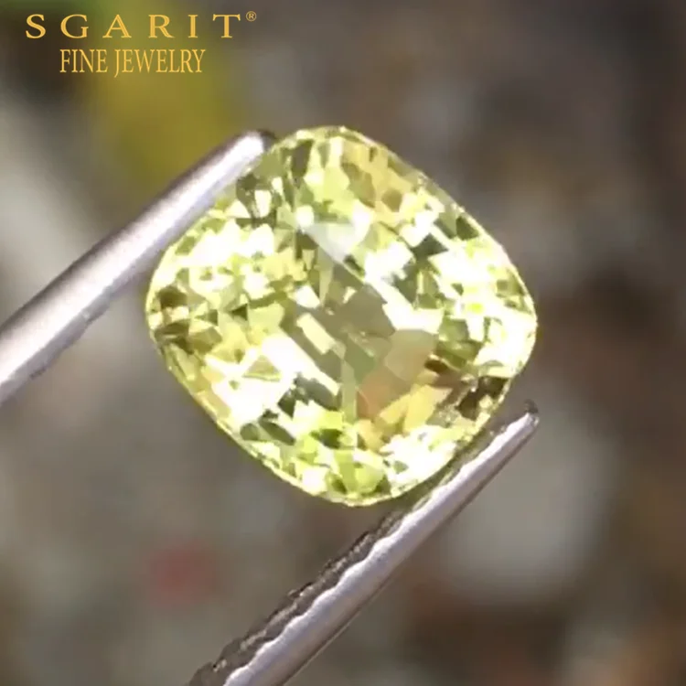 

SGARIT high quality beautiful loose gemstone for customized jewelry 2.52ct natural vanadium chrysoberyl, Lemon yellow