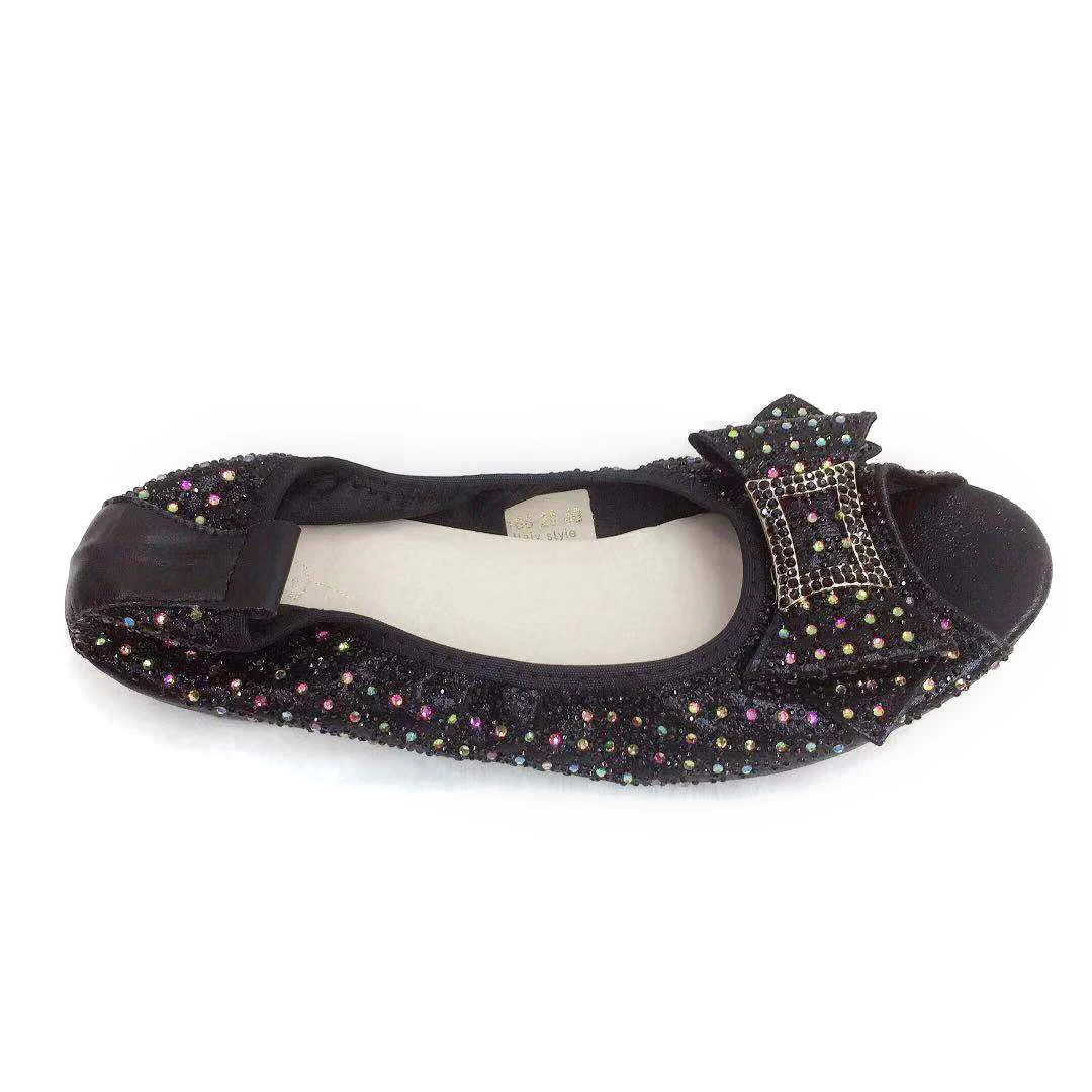 

Women's non-slip waterproof black square flat shoes
