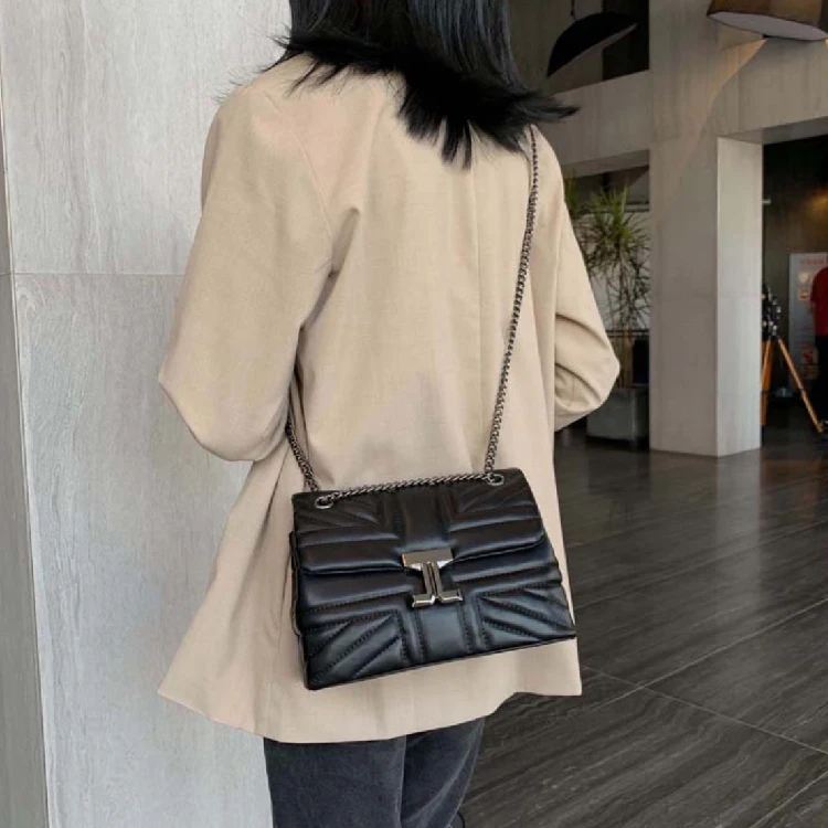 

Hot sale embroidery women hand bag chains shoulder strap bag for ladies