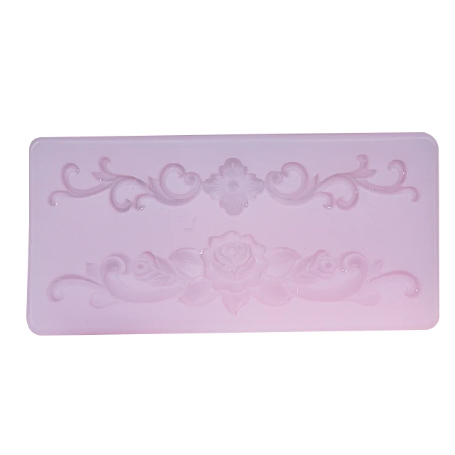 

Retro lace cake chocolate fudge decoration silicone resin mold baking tool, Pink