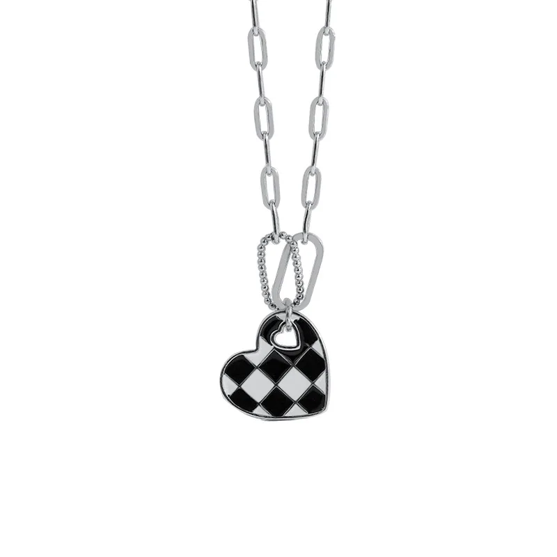 

INS Design 100% 925 Sterling Silver White Black Checkboard Heart Enamel Pendant Clavicle Chain Necklaces Women