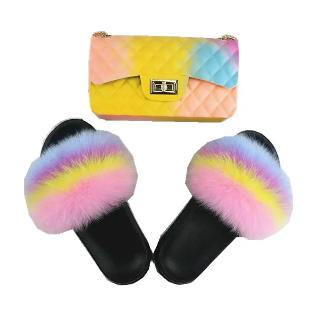 

2021 Luxury Small PVC Handbags for Women Famous Designers Fur Sandals Set Matching Furry Jelly Purse with Pearl Handle, Customized color