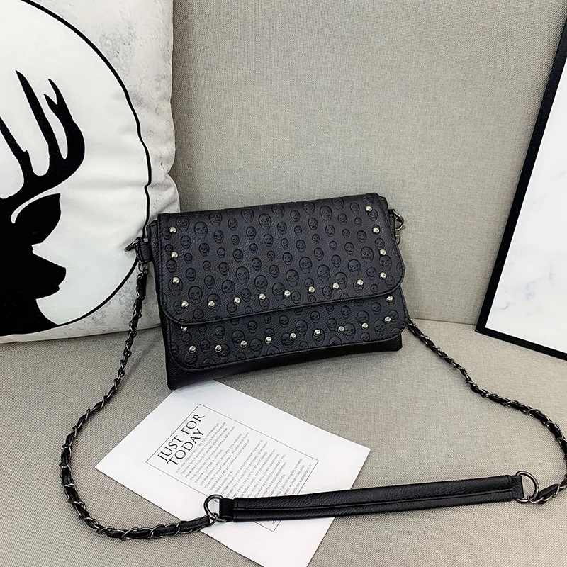 

Classic Fashion Personality Creative Skull Pattern Crossbody Chain Bag Fashionable Ultra-thin Double-layer Ladies Shoulder Bag