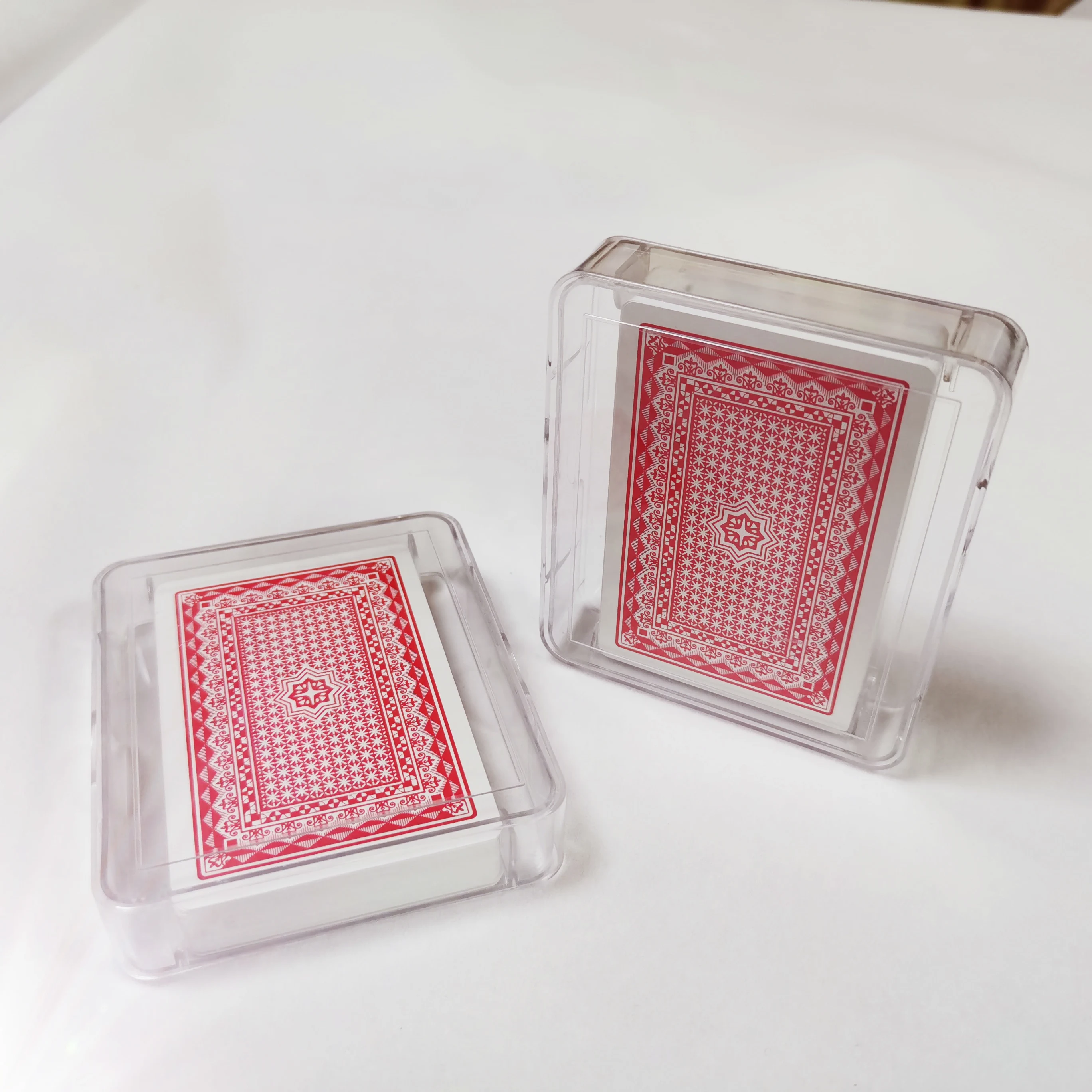 High Quality Plastic Box Packing Playing Cards Custom Printing