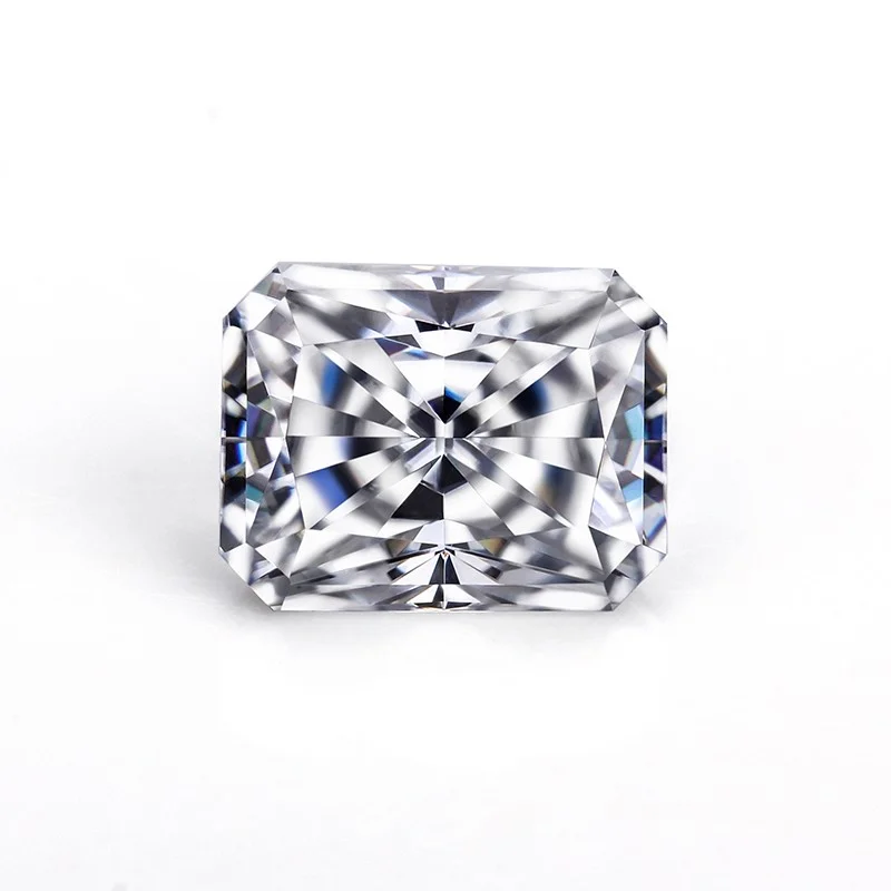 

Thriving Gems wholesale synthetic moissanite white radiant cut moissanite ring, White color