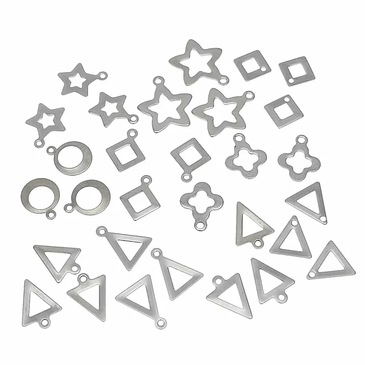

100pcs/bag Stainless Steel Geometric Hollow Tags Flower Leaf Pattern Filigrees Moon Star Anchor Charms DIY Jewelry Findings