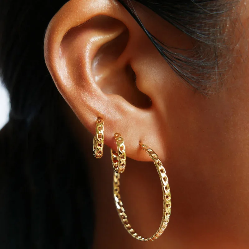 

European Fashion Vintage Gold Plated Metal C Shaped Chain Stud Earrings Punk Chunky Chain Round Hoop Earrings for Women Girls