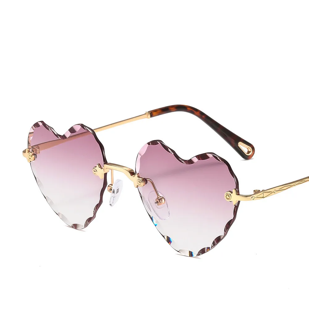 

Wholesale Pink Gradient with Rhinestone Triangle Designer Sun Glasses Women Sunglasses 2021