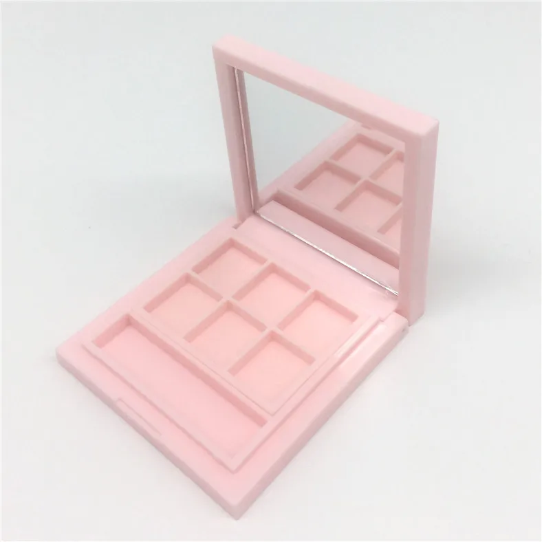 Y315-4 eyeshadow palette.jpg
