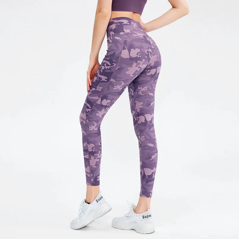 

Women Outdoor Lightweight Comfort Camo Exercise Leggings with Pockets