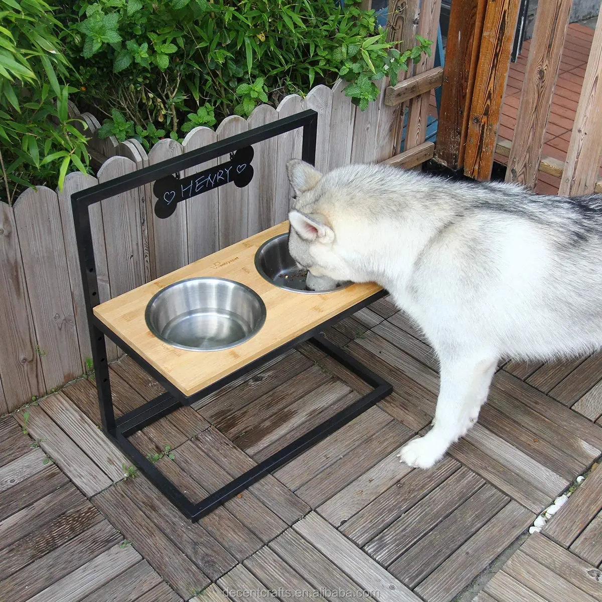 adjustable elevated dog feeder