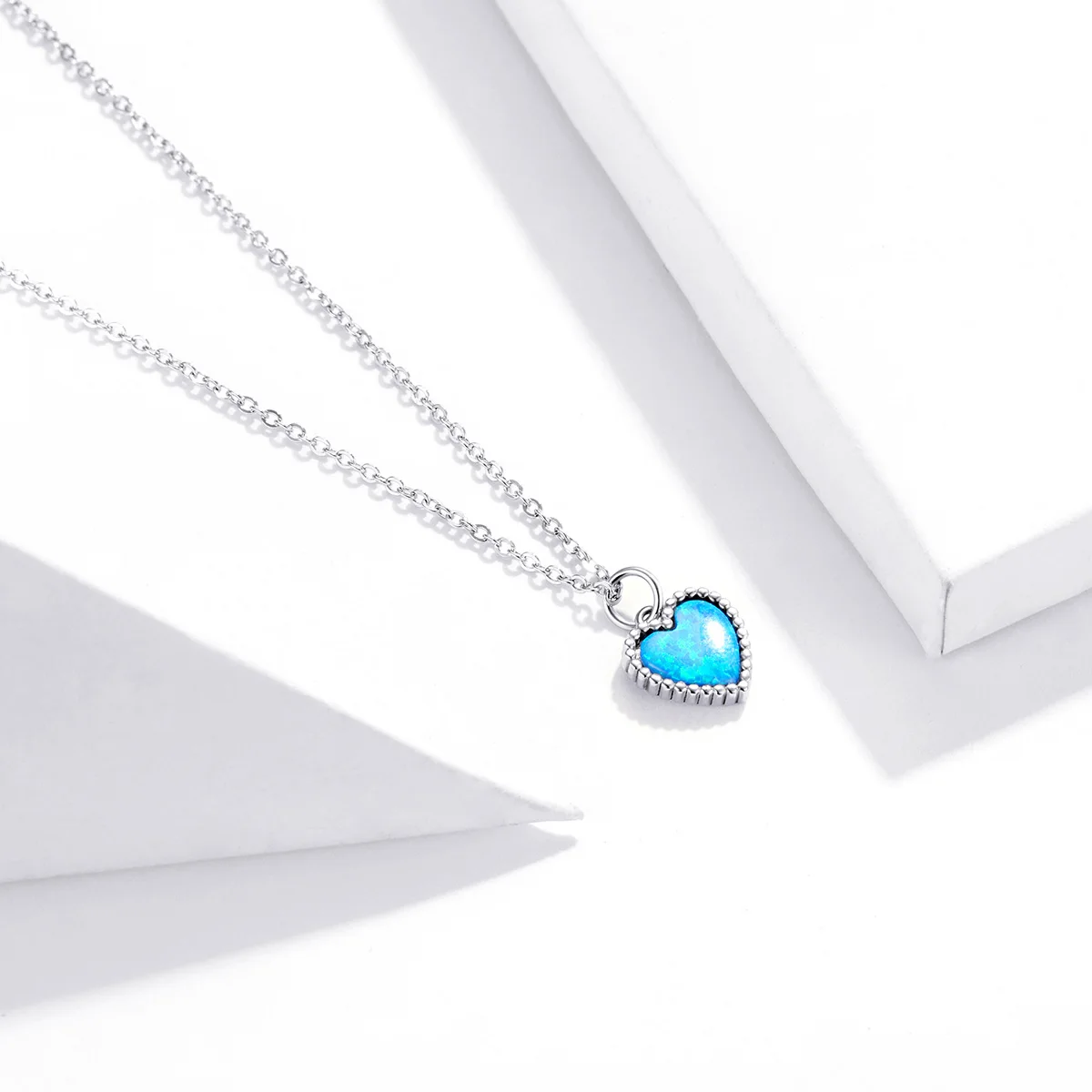 

Professional Manufacture 925 Sterling Silver Blue Heart Opal Pendant Necklace For Woman