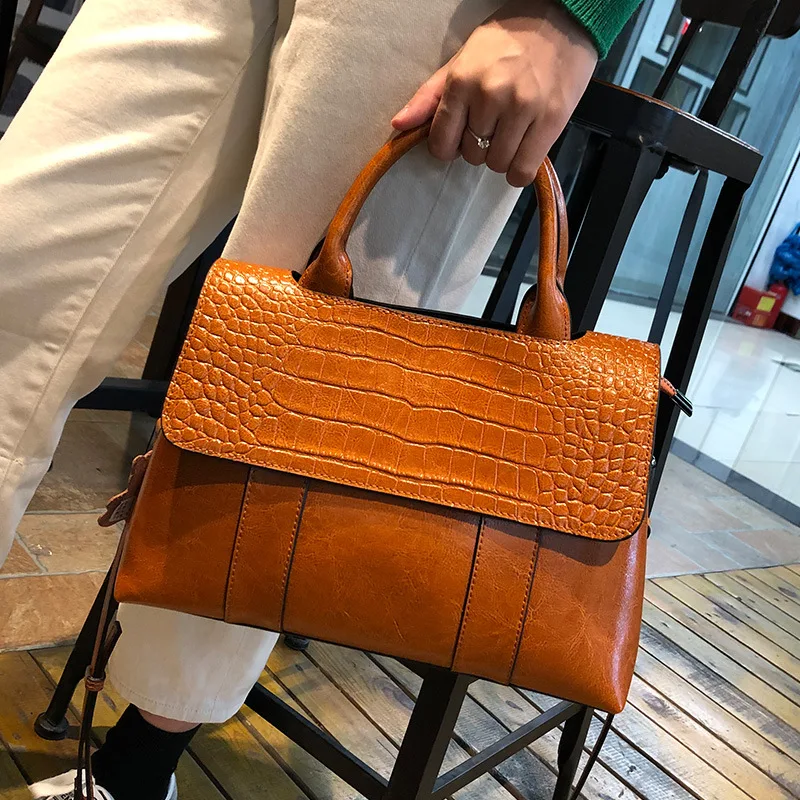 

New fashion ladies handbags Custom Vintage Genuine Women Real fashion large capacity messenger bag cowhide shoulder handbag
